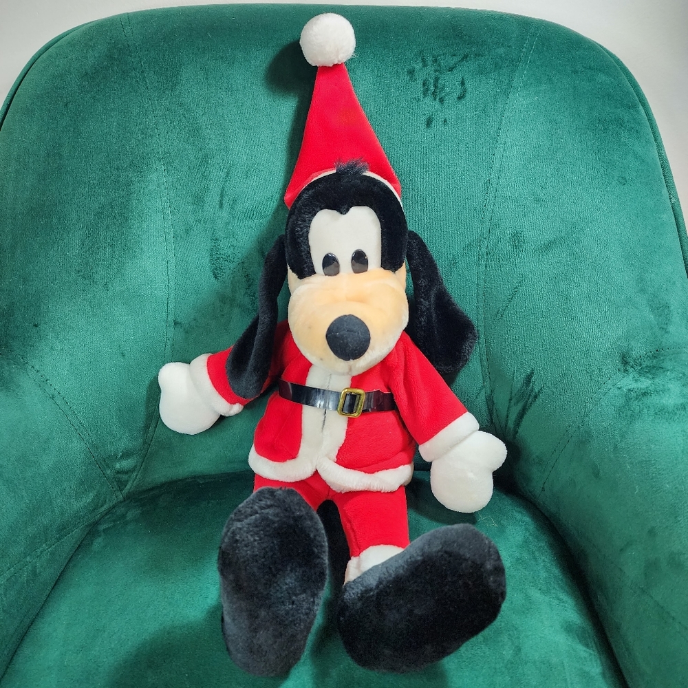 Goofy Santa Claus 18" Plush